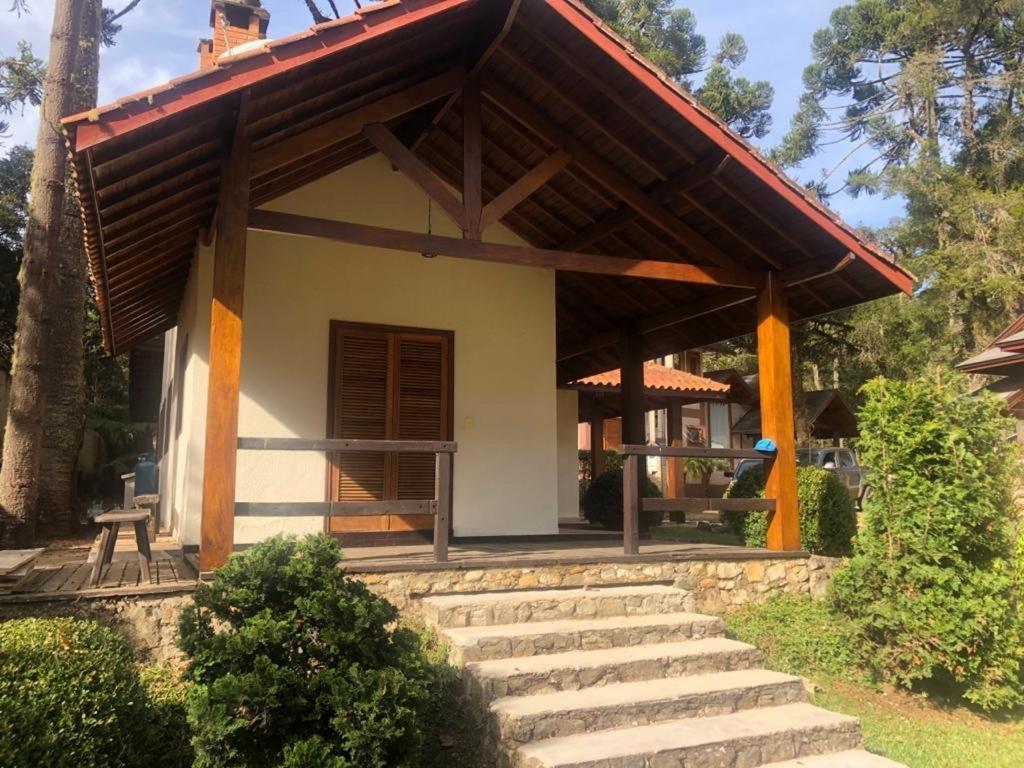 Casa Em Monte Verde Villa Монте Верде Екстериор снимка